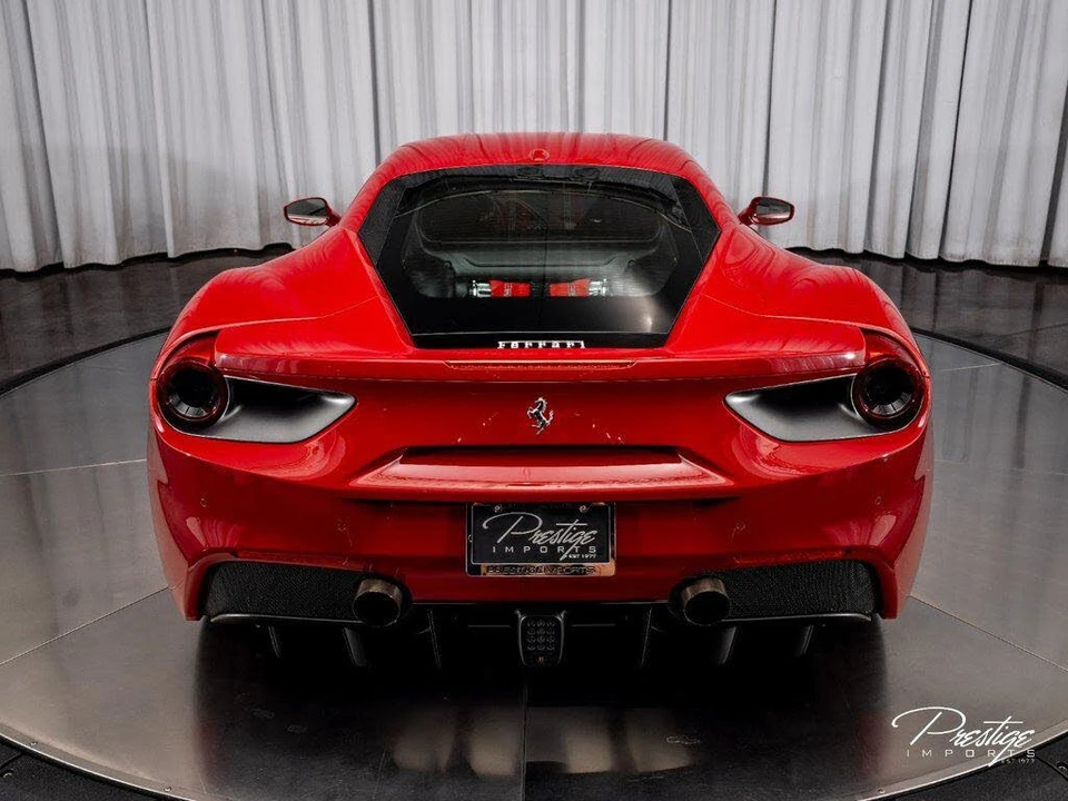 2018 Ferrari 488 GTB - Image 14 of 31