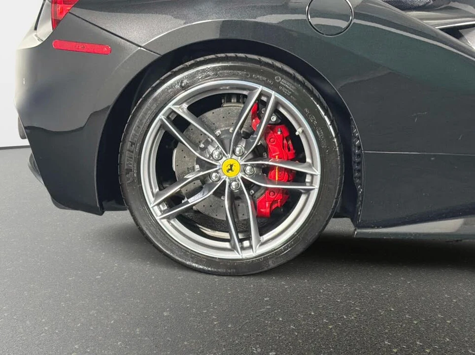 2018 Ferrari 488 GTB - Image 5 of 31