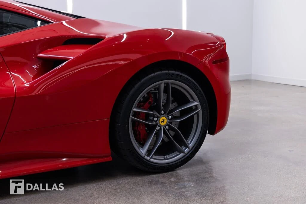 2018 Ferrari 488 GTB - Image 4 of 31