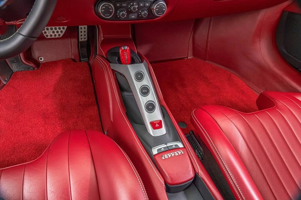 2018 Ferrari 488 GTB - Image 6 of 31