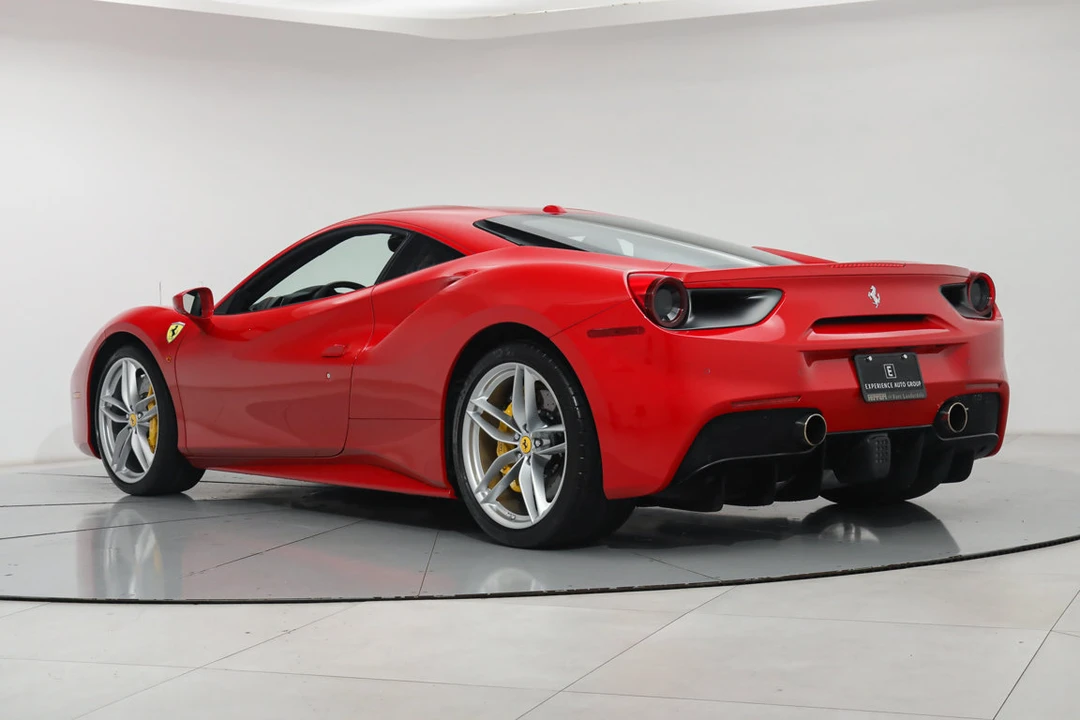 2018 Ferrari 488 GTB - Image 7 of 31