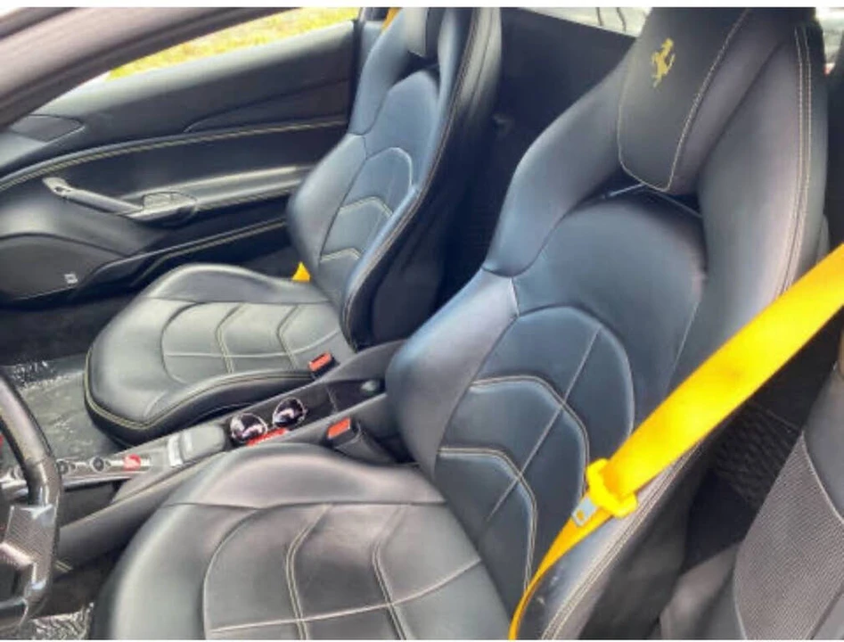 2018 Ferrari 488 GTB - Image 9 of 10
