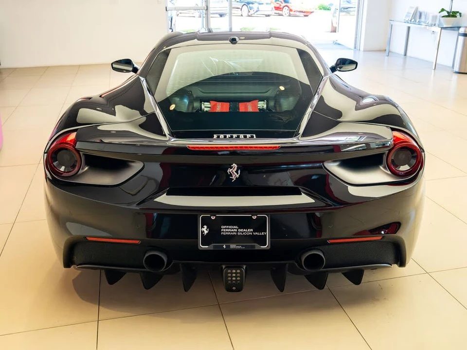 2018 Ferrari 488 GTB - Image 5 of 26