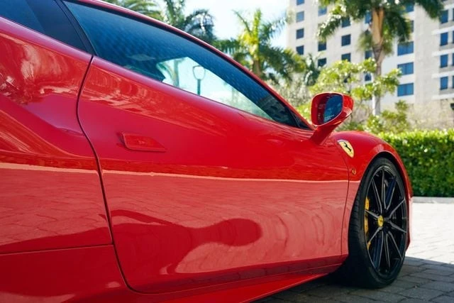 2018 Ferrari 488 GTB - Image 29 of 31
