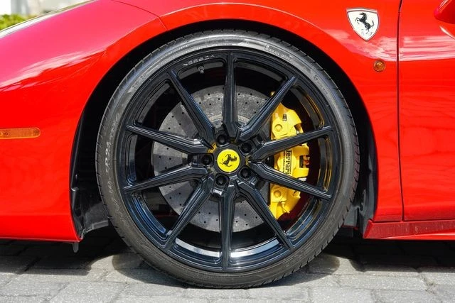 2018 Ferrari 488 GTB - Image 14 of 21