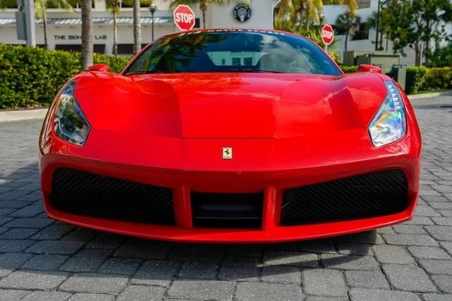 2018 Ferrari 488 GTB - Image 7 of 31