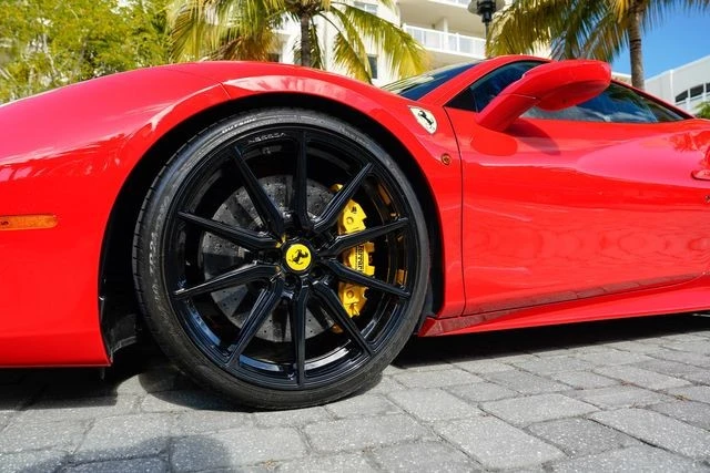 2018 Ferrari 488 GTB - Image 12 of 21