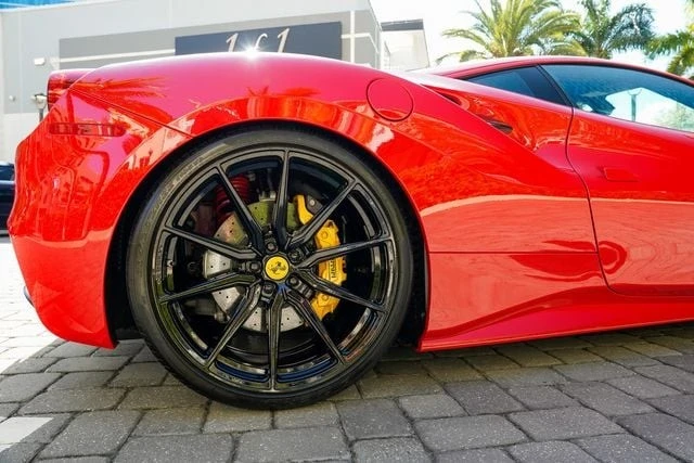 2018 Ferrari 488 GTB - Image 30 of 31