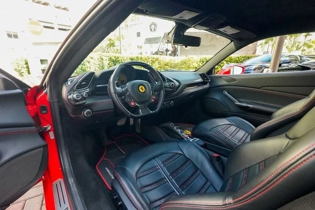 2018 Ferrari 488 GTB - Image 3 of 21