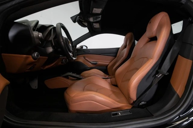 2018 Ferrari 488 GTB - Image 20 of 21
