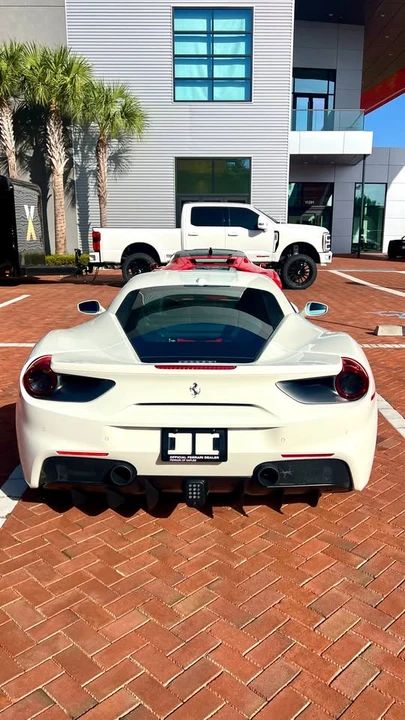 2018 Ferrari 488 GTB - Image 4 of 12