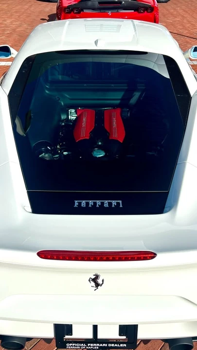 2018 Ferrari 488 GTB - Image 11 of 12
