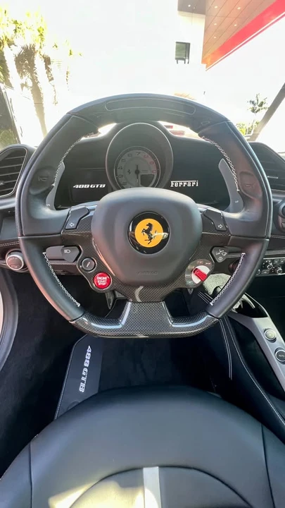 2018 Ferrari 488 GTB - Image 7 of 12