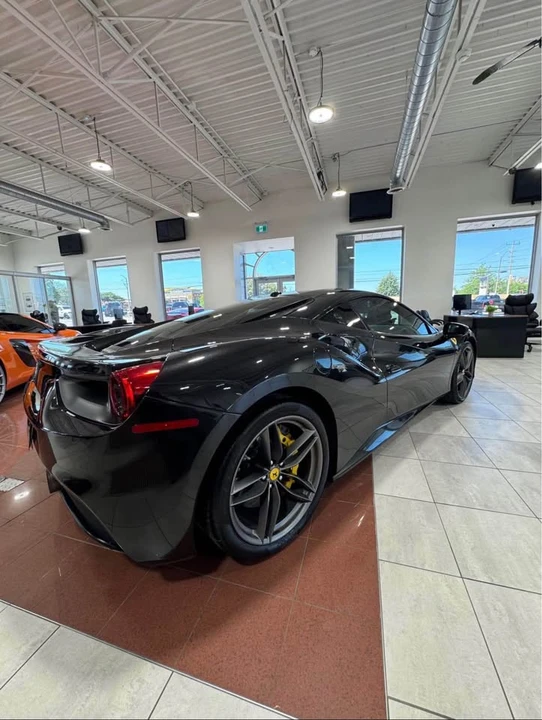 2018 Ferrari 488 GTB - Image 9 of 14