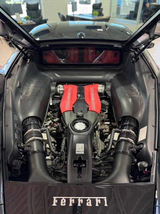 2018 Ferrari 488 GTB - Image 16 of 20