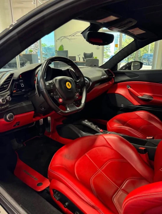 2018 Ferrari 488 GTB - Image 13 of 14