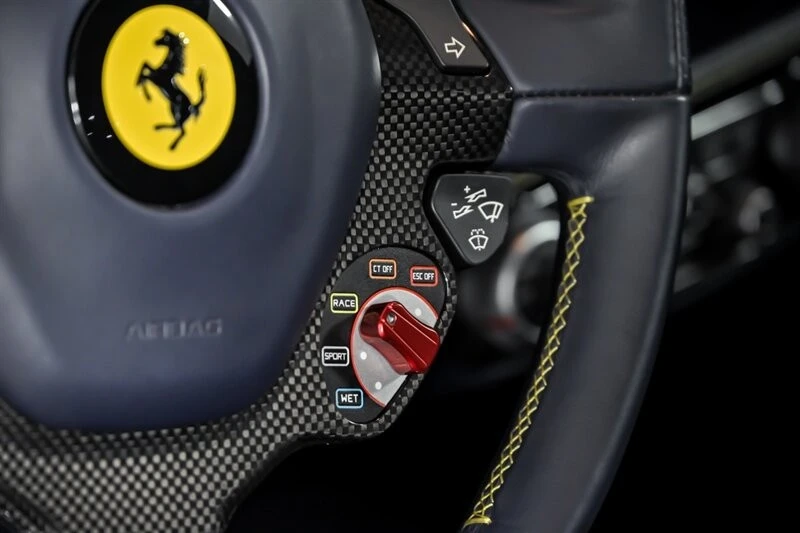 2018 Ferrari 488 GTB - Image 26 of 31