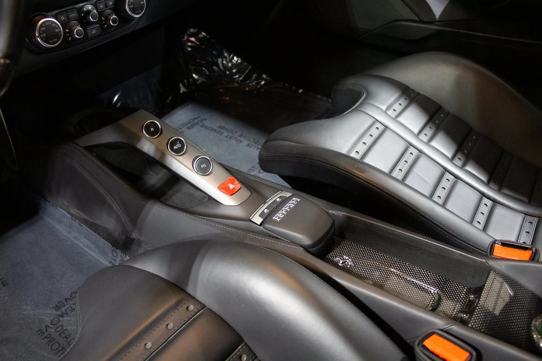 2018 Ferrari 488 GTB - Image 20 of 31