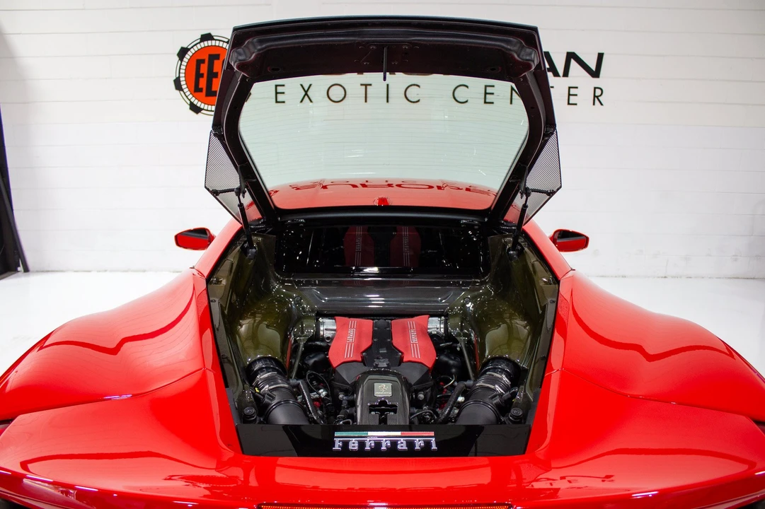 2018 Ferrari 488 GTB - Image 25 of 31