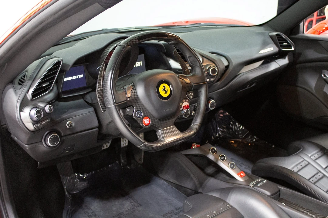 2018 Ferrari 488 GTB - Image 2 of 31