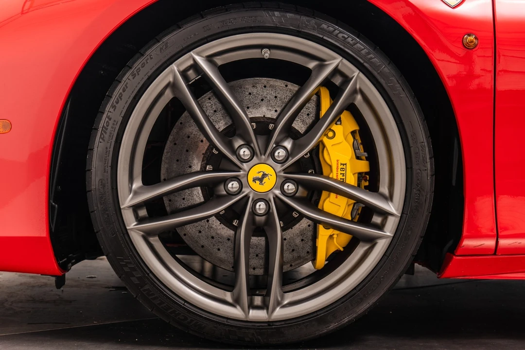 2018 Ferrari 488 GTB - Image 10 of 21