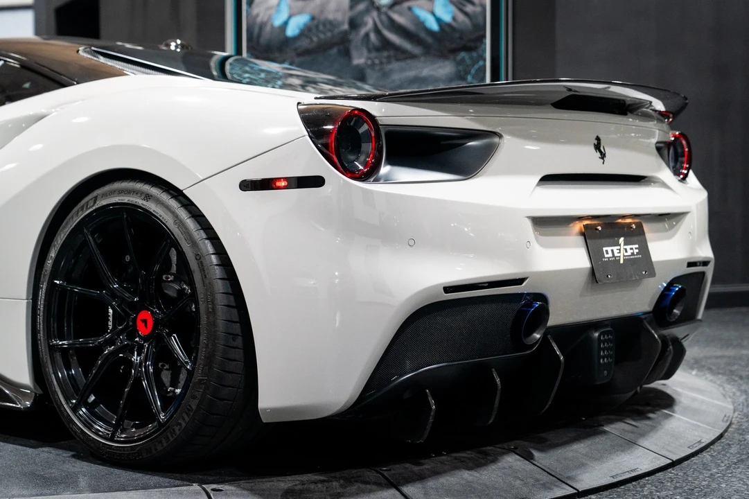 2018 Ferrari 488 GTB - Image 3 of 12