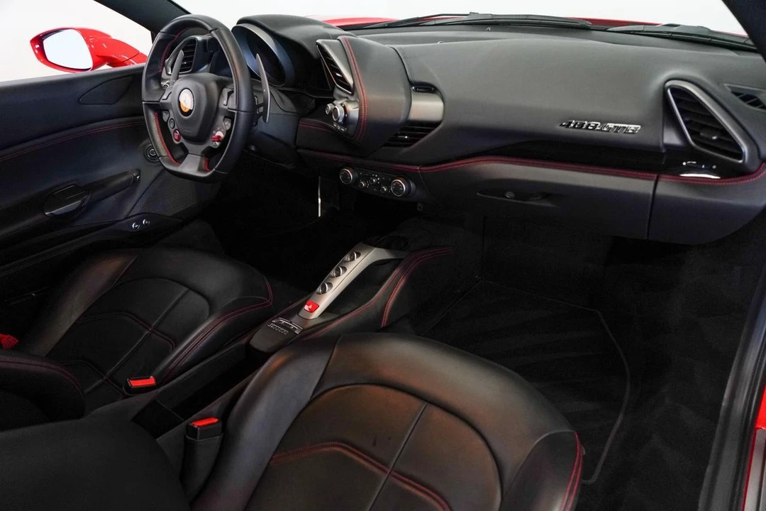 2018 Ferrari 488 GTB - Image 16 of 21