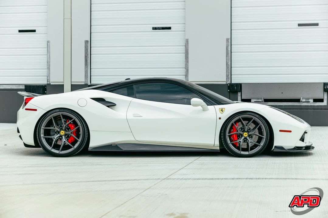 2018 Ferrari 488 GTB - Image 5 of 12