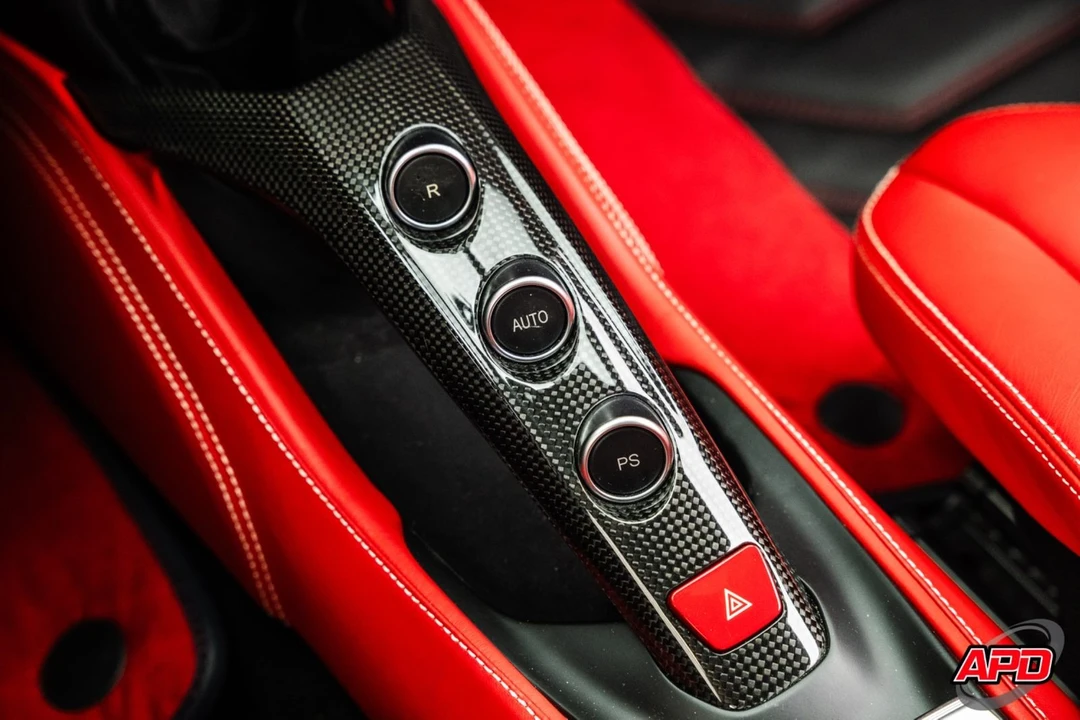 2018 Ferrari 488 GTB - Image 11 of 12