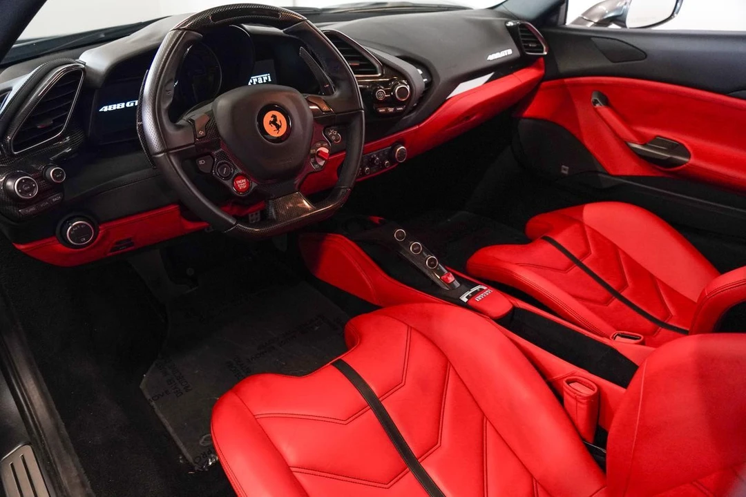 2018 Ferrari 488 GTB - Image 2 of 21