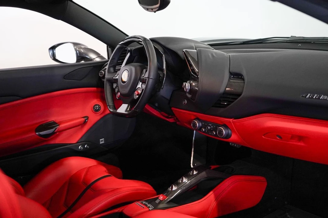 2018 Ferrari 488 GTB - Image 17 of 21