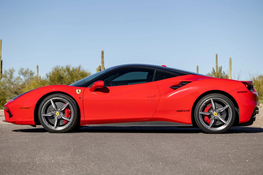 2018 Ferrari 488 GTB - Image 2 of 31