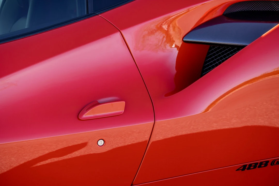 2018 Ferrari 488 GTB - Image 21 of 31