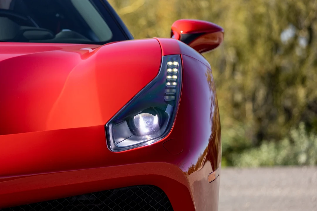 2018 Ferrari 488 GTB - Image 11 of 31