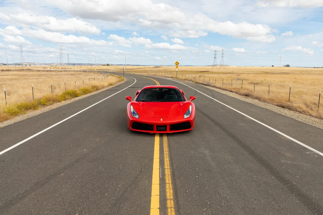 2018 Ferrari 488 GTB - Image 20 of 31