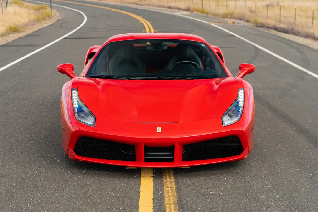 2018 Ferrari 488 GTB - Image 2 of 31