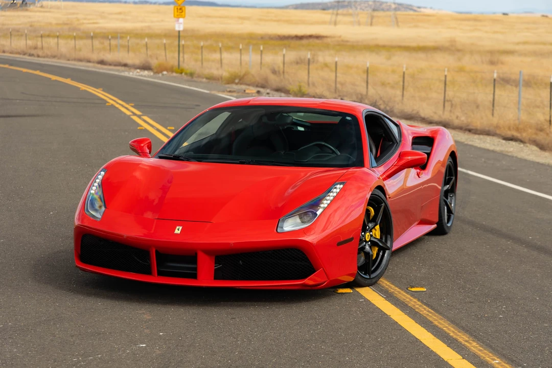 2018 Ferrari 488 GTB - Image 28 of 31