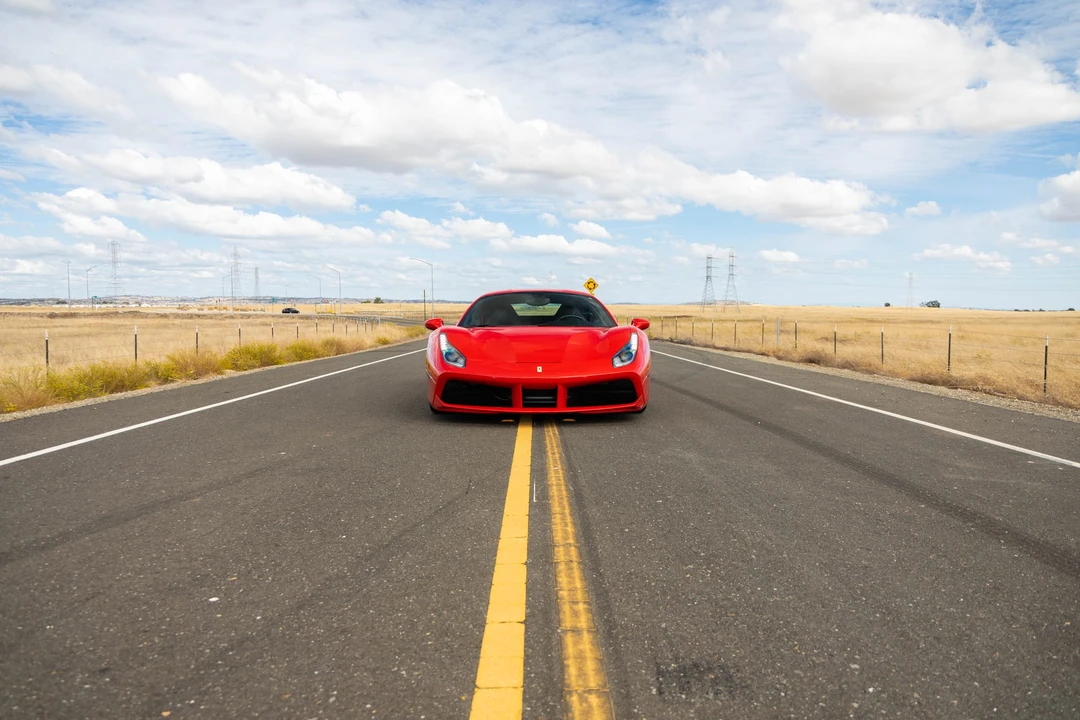 2018 Ferrari 488 GTB - Image 21 of 31