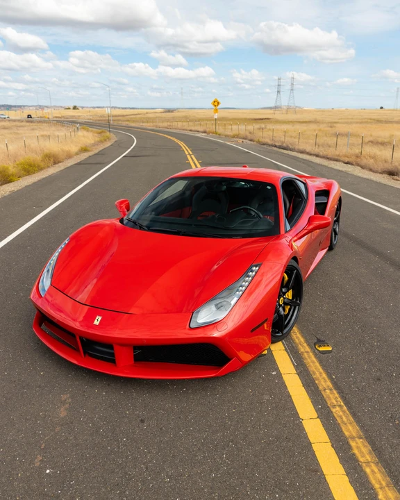 2018 Ferrari 488 GTB - Image 25 of 31