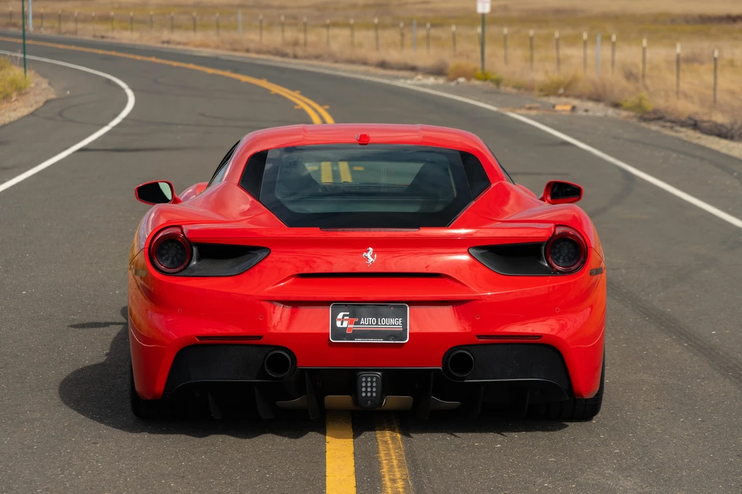 2018 Ferrari 488 GTB - Image 11 of 31