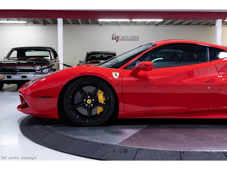 2018 Ferrari 488 GTB - Image 9 of 31