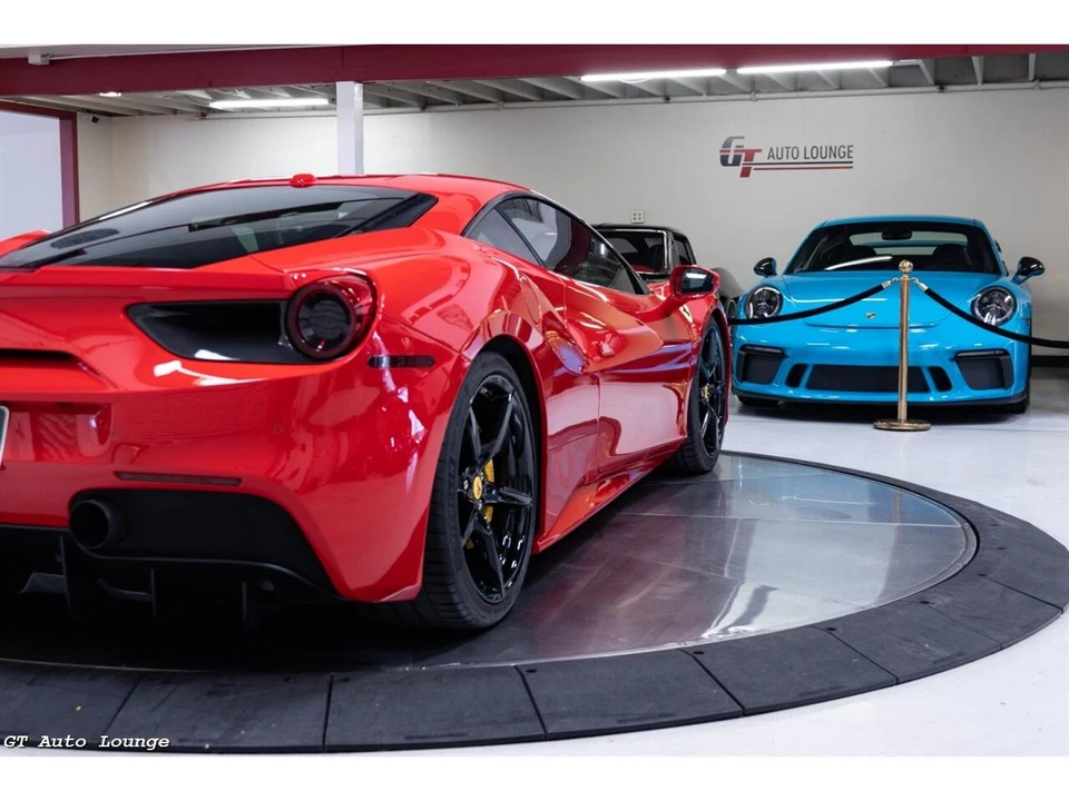 2018 Ferrari 488 GTB - Image 16 of 31