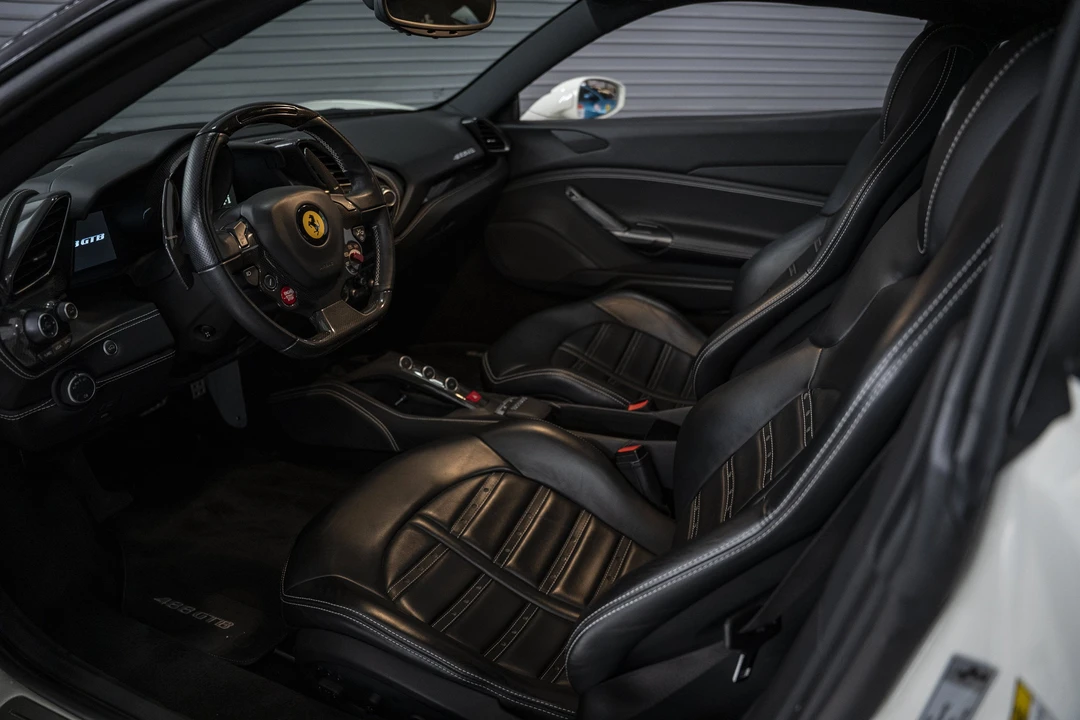 2018 Ferrari 488 GTB - Image 26 of 31