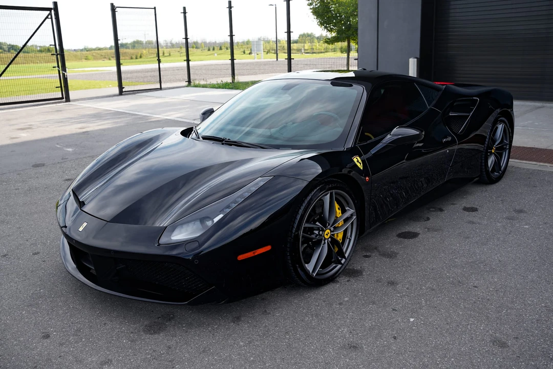 2018 Ferrari 488 GTB - Image 3 of 31