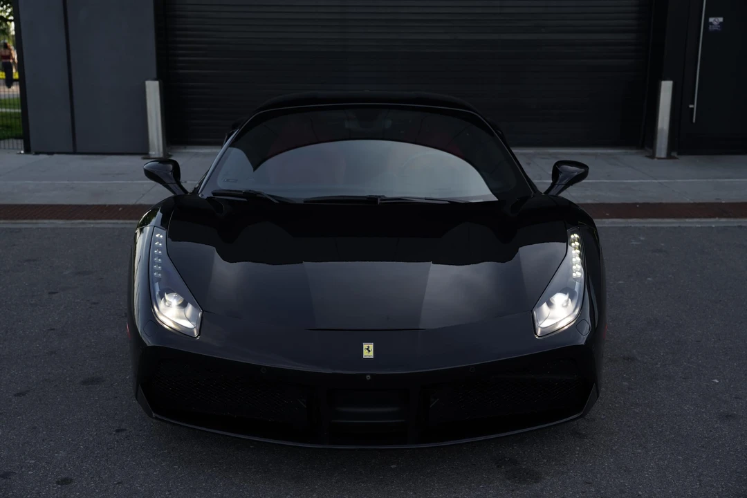 2018 Ferrari 488 GTB - Image 8 of 31