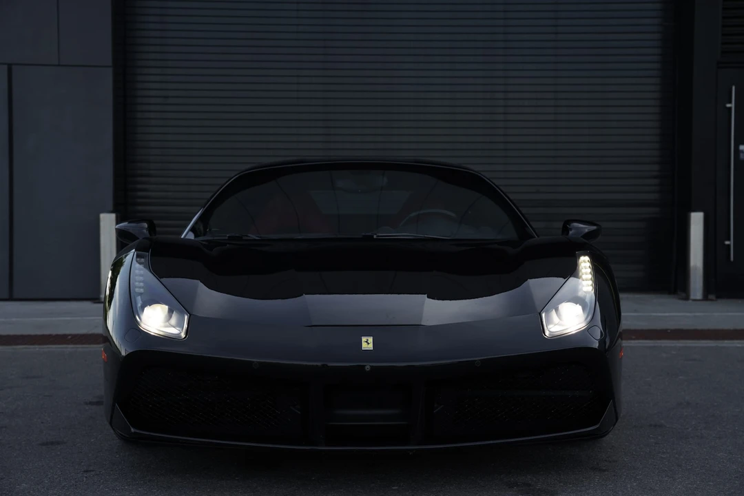 2018 Ferrari 488 GTB - Image 9 of 31