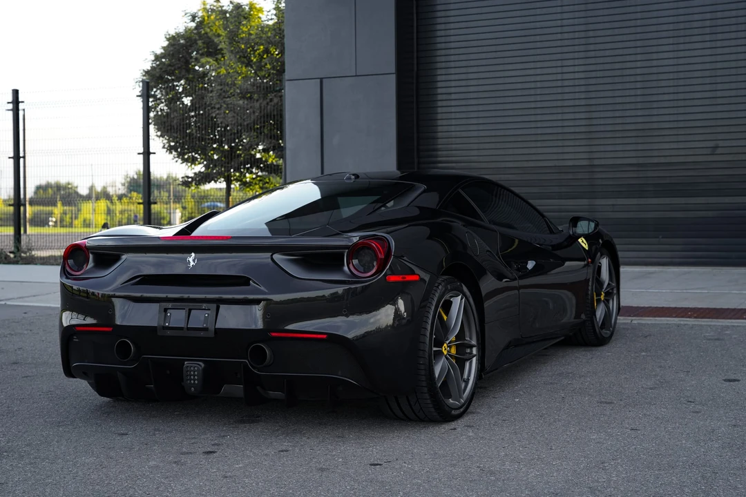 2018 Ferrari 488 GTB - Image 20 of 31