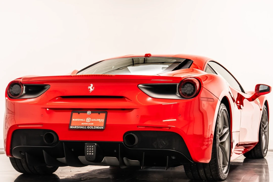 2018 Ferrari 488 GTB - Image 9 of 21