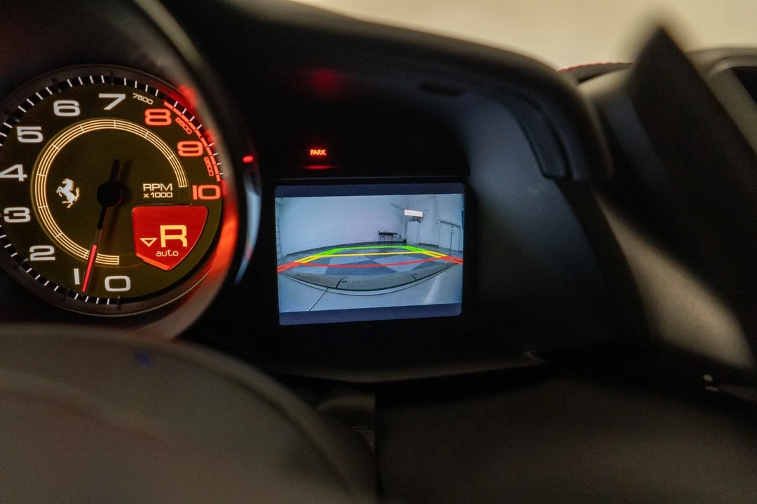 2018 Ferrari 488 GTB - Image 17 of 21