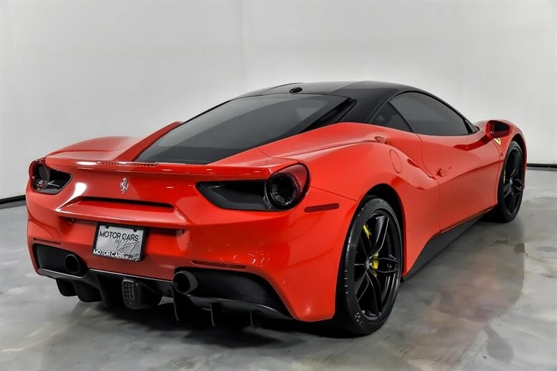 2018 Ferrari 488 GTB - Image 10 of 31